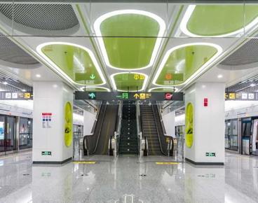 驶入“140+“时代 华东院参与设计的成都轨道交通18号线开通